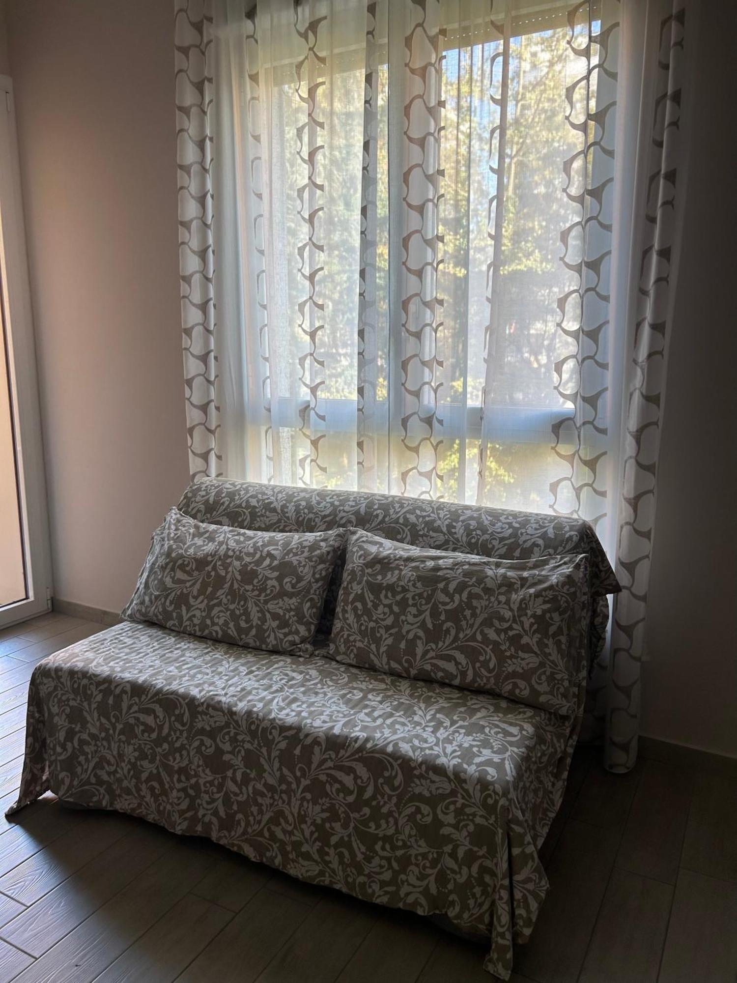 Appartamento Veronica, Per Lavoro E Relax Corsico Esterno foto